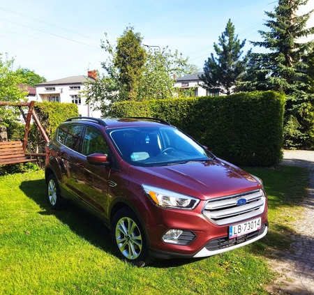 Ford Escape cena 56900 przebieg: 93000, rok produkcji 2018 z Ziębice małe 92